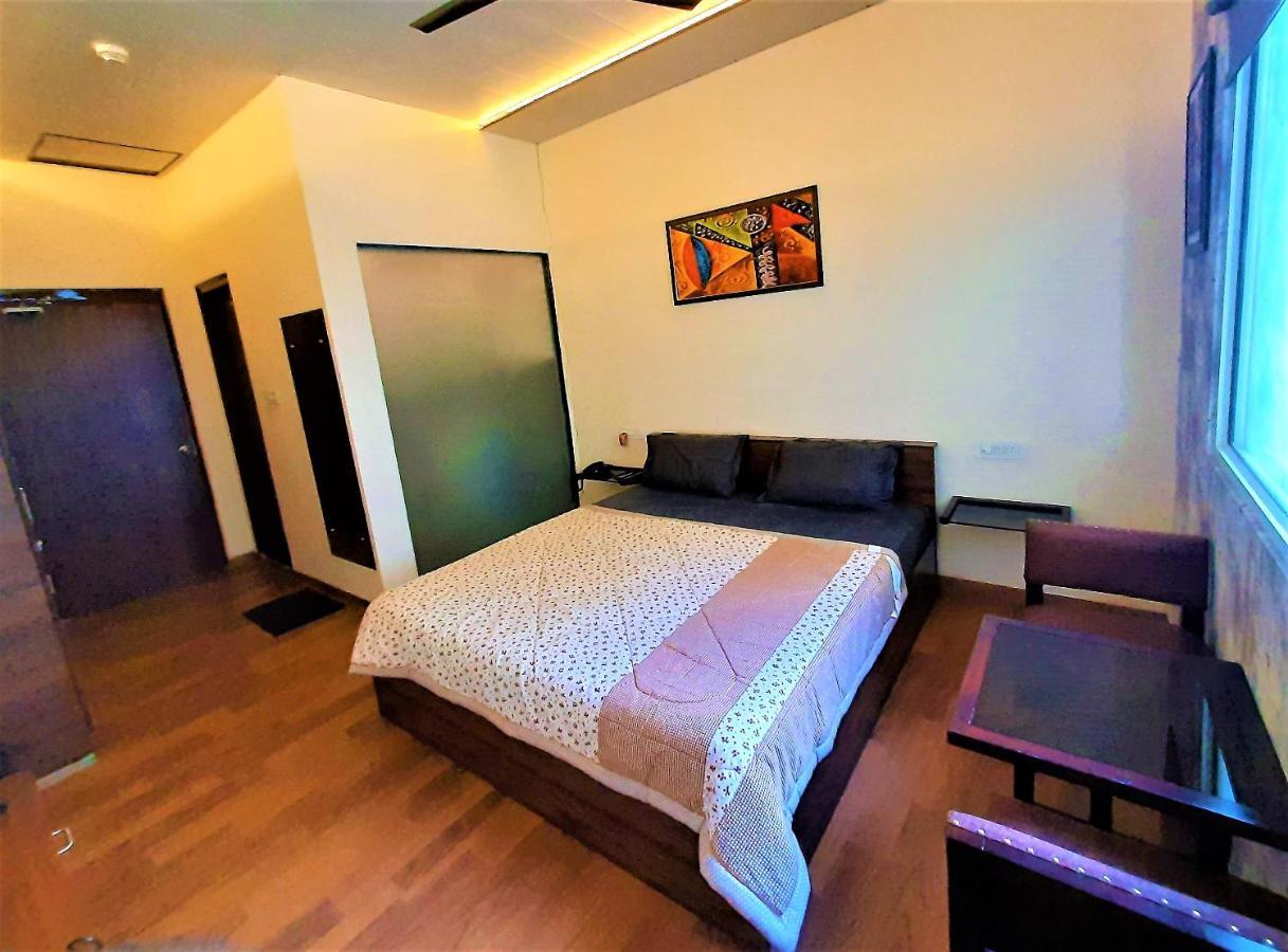 Stovehouse Inn Ambāla Екстериор снимка